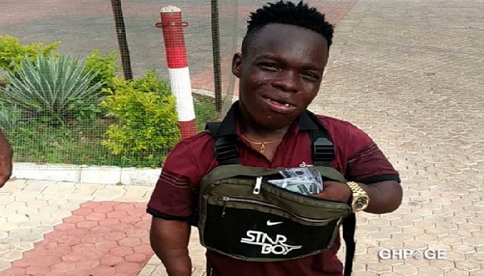 Shatta Bandle is the newest social media users bragging about their wealth