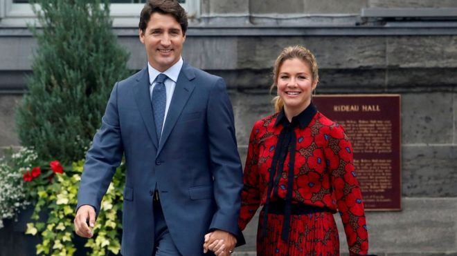 Sophie Grégoire Trudeau and PM Justin Trudeau will self-isolate