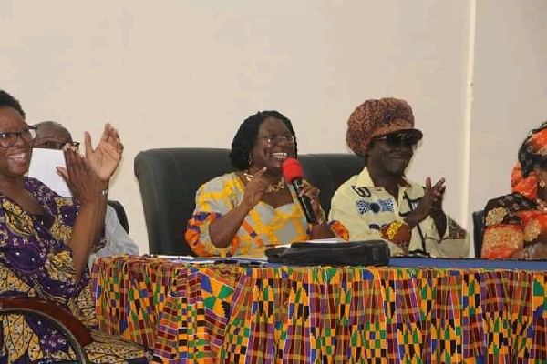 Kojo Antwi with Diana Hopeson, Prof Isaac Richard Amuah and Nana Ekua Apeatsiwaa II