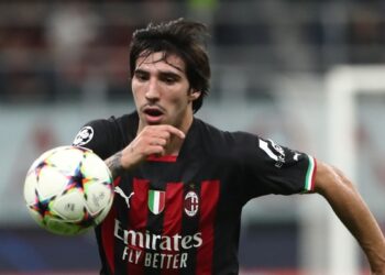 Sandro Tonali was left frustrated by the referee during Milan's loss to Chelsea