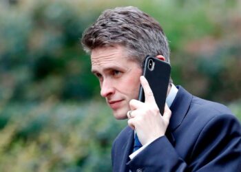 Gavin Williamson still has a seat at the Cabinet table (stock photo) (Image: AFP/Getty Images)