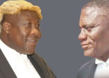Benson Nutsukpui, is the lawyer for Alhaji Agongo with Justice Aboagye Tandoh (R)
